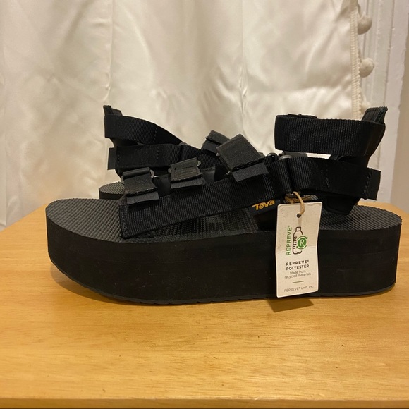 Teva | Shoes | Teva Flatform Mevia Black Gladiator Sandals Size 9 | Poshmark